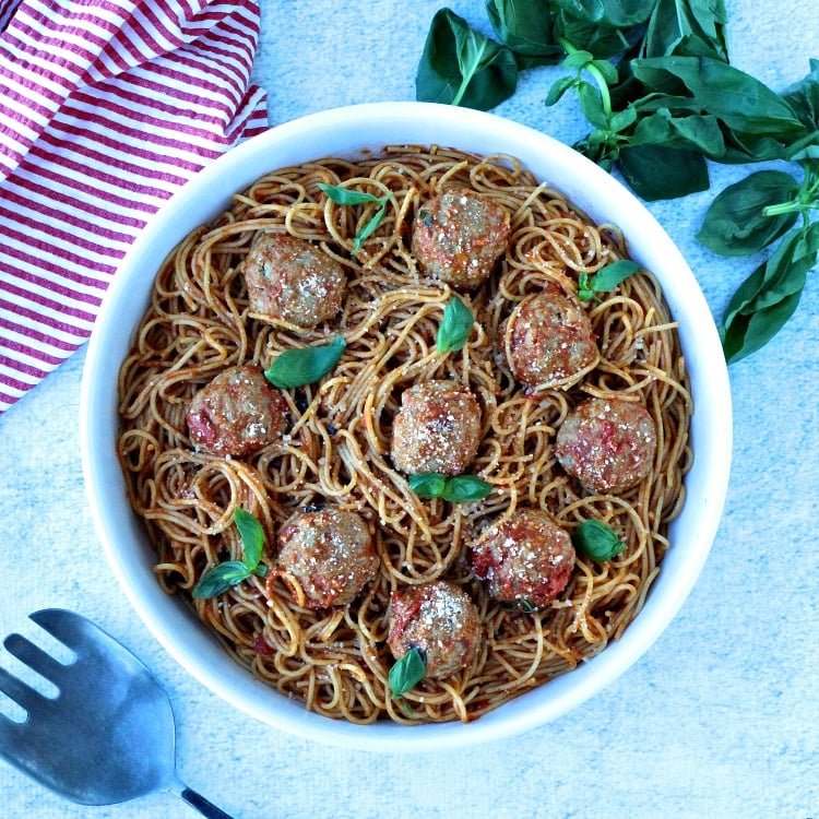 Recipe Resuscitation: A Healthier Spaghetti & Meatballs | @foodiephysician