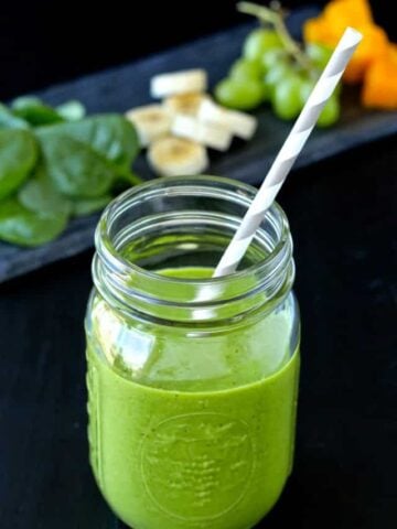 mango and spinach smoothie