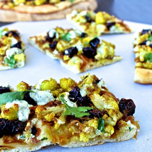 Spiced Cauliflower, Dried Plum and Caramelized Onion Flatbread | The Foodie Physician #cauliflower #driedplums #flatbread