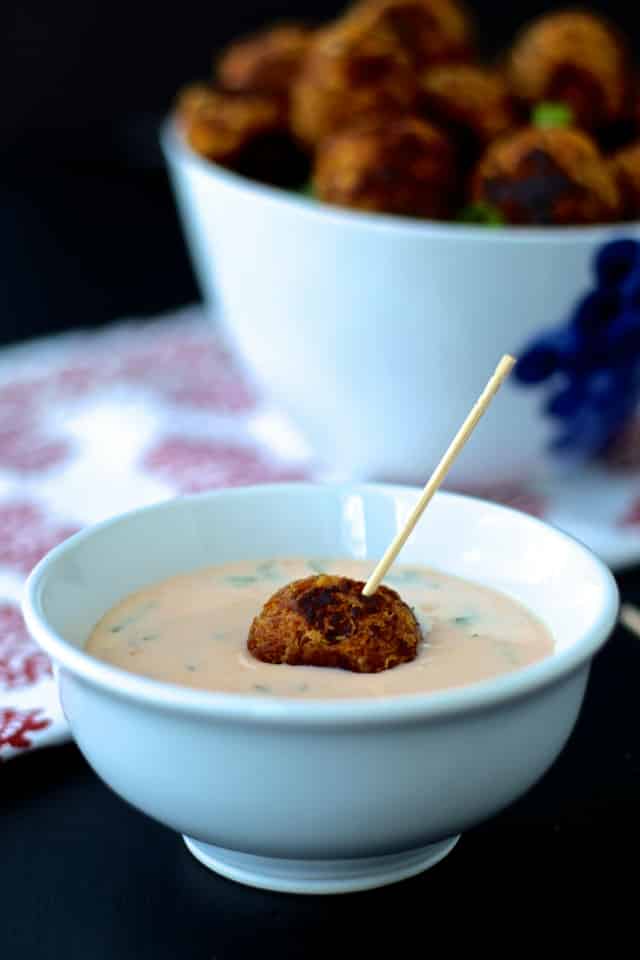 Spicy Thai Chili Tuna Meatballs | The Foodie Physician #tunameatballs #tunastrong #bumblebeetuna