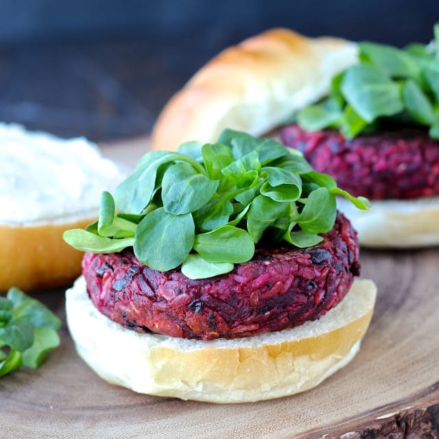 Smoky Beet Burgers with Goat Cheese Yogurt Spread | The Foodie Physician #lovebeets #beetburger #thefoodiephysician #vegetarian