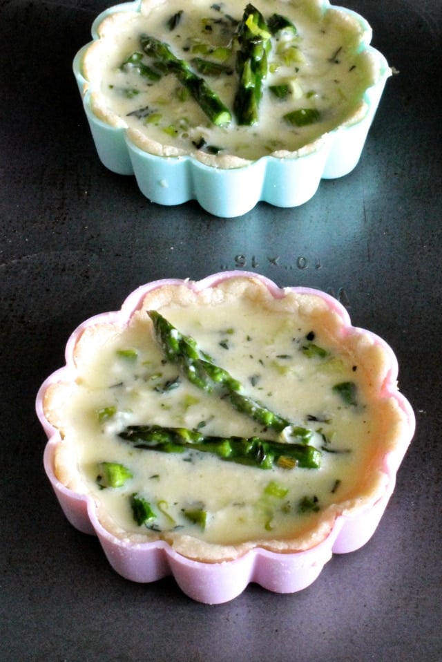 Mini Spring Vegetable Quiches | The Foodie Physician #BRMEaster #quiche #glutenfree #thefoodiephysician #clevergirls