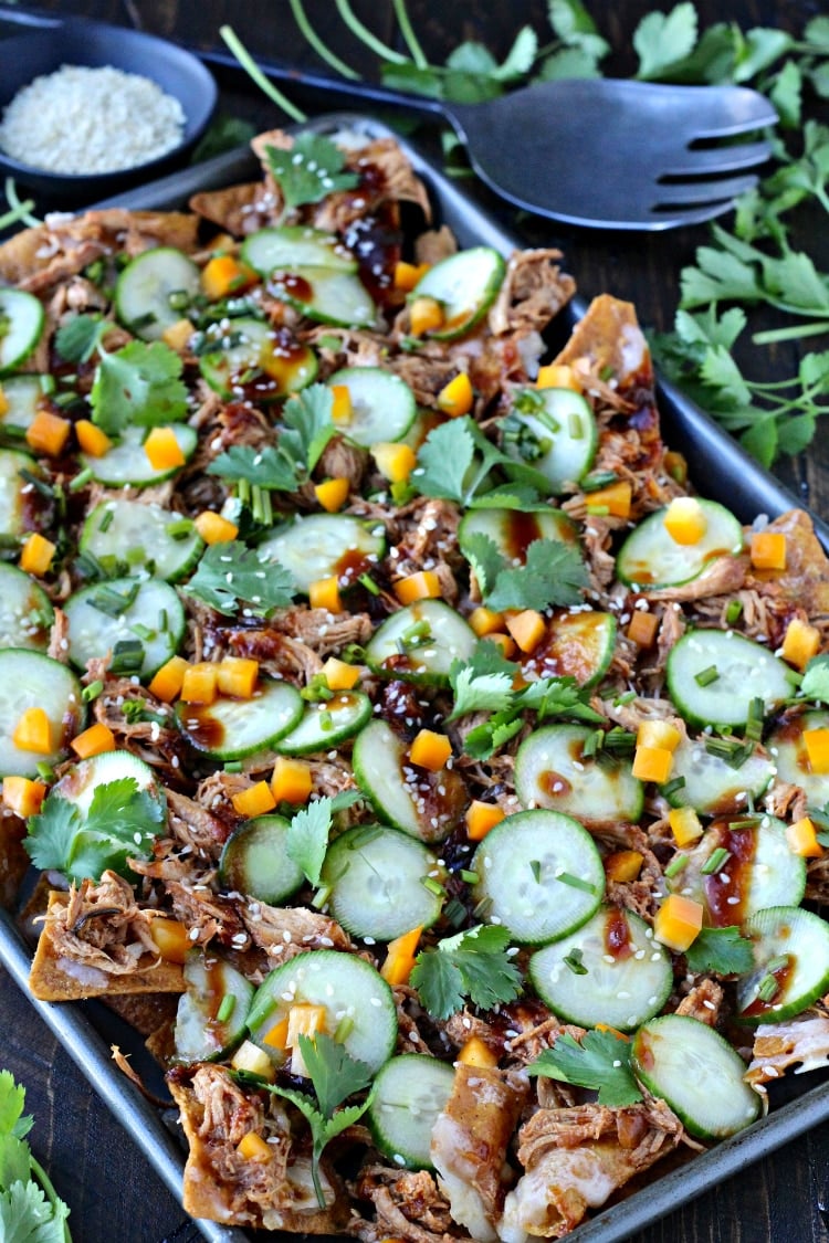 Slow Cooker Asian Pulled Chicken Nachos | @foodiephysician