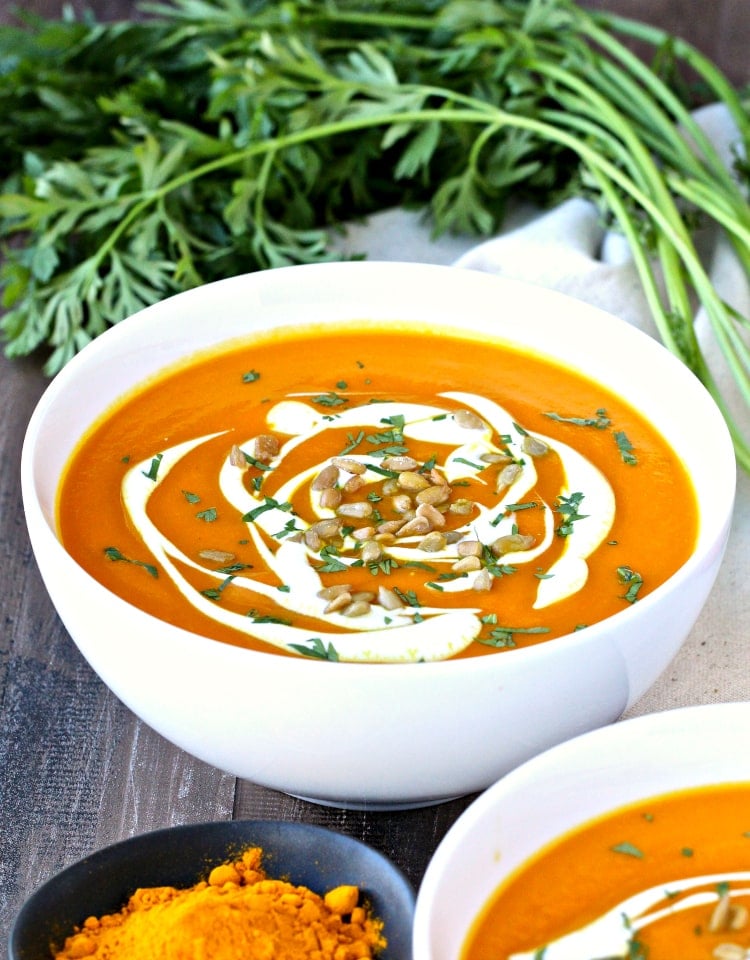 Immunity-Boosting Carrot Turmeric Soup | @foodiephysician