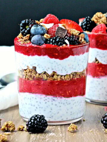 Berry Chia Pudding Parfaits