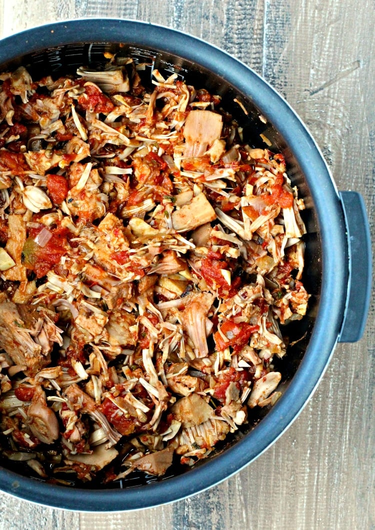 Slow Cooker Jackfruit Tacos | @foodiephysician