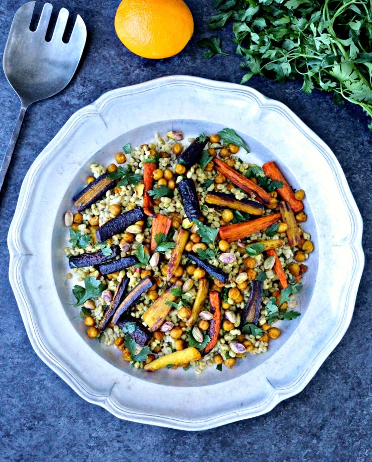 Barley Salad with Roasted Carrots and Chickpeas | @foodiephysician