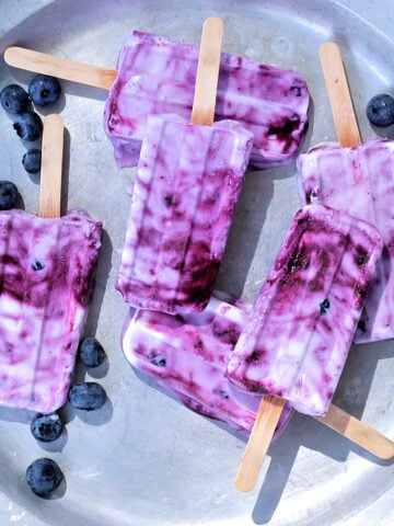 4 Ingredient Blueberry Yogurt Popsicles