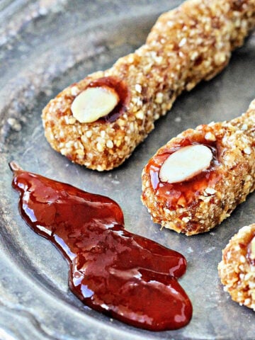 Spooky Witches’ Fingers