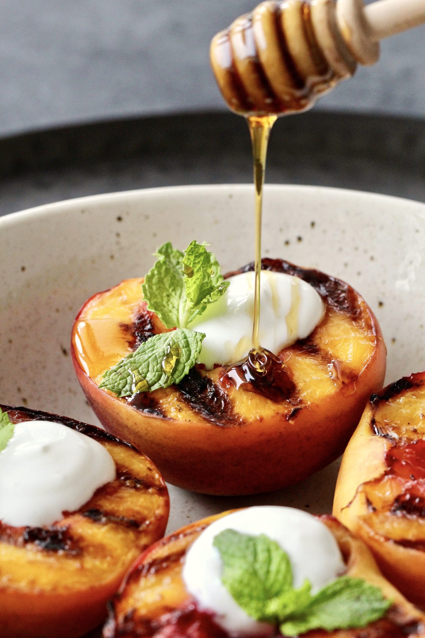 Grilled Peaches with Greek Yogurt