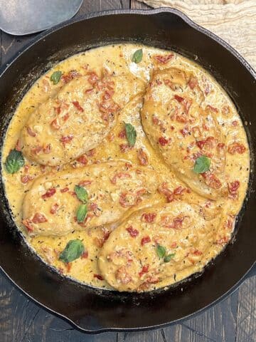 Marry me chicken in a cast iron skillet.