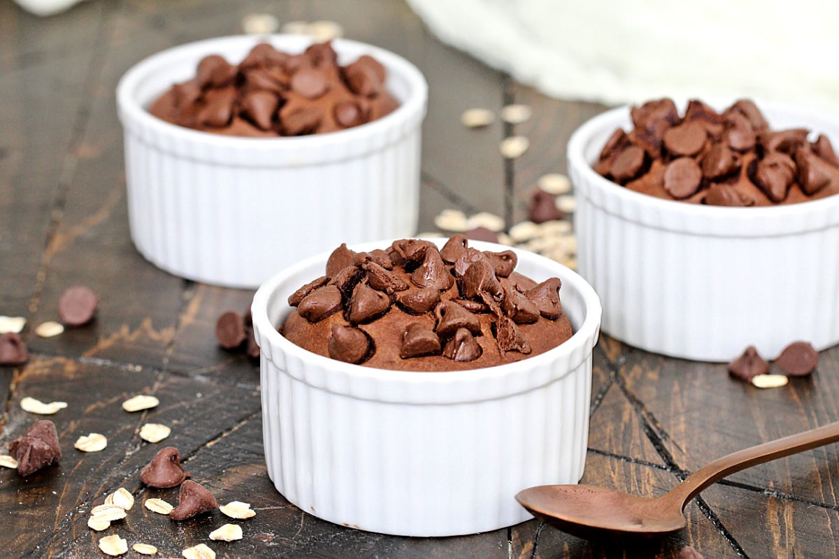 Chocolate Baked Oats in white ramekins